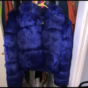 Cropped Faux fur